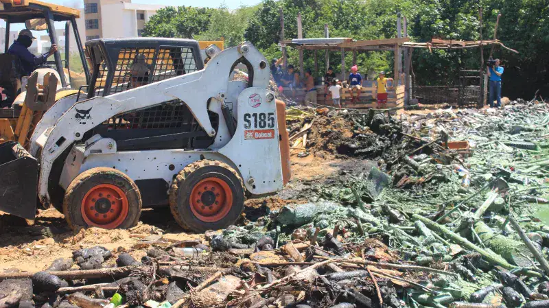 Van 19 mil toneladas de desechos recolectados en las riberas del Lago