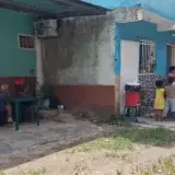 Más de 30 vecinos de El Jabillo I siguen alojados en casas de familiares tras los sismos