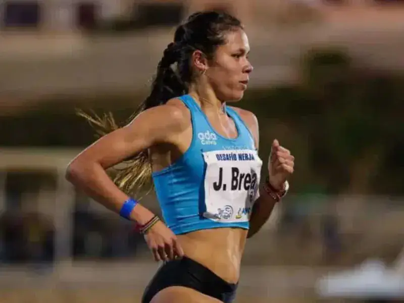 Joselyn Brea impone nuevo récord