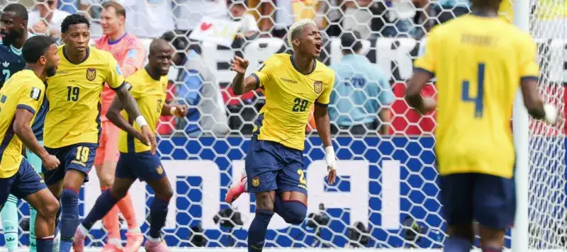 Ecuador venció a Alemania y avanzó como uno de los mejores terceros