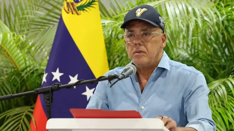 Rodríguez niega un bloqueo humanitario y afirma que han entrado 707 mil toneladas de ayuda