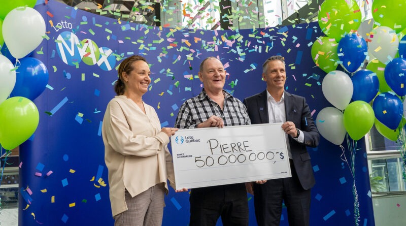 Ganó millonario premio de lotería y sigue madrugando para ir a trabajar