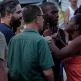 Ciudadanos de La Guaira exigen justicia tras terremotos
