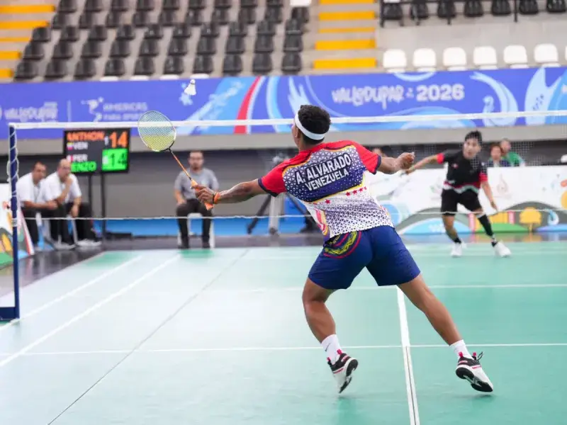 Anthony Alvarado gana oro en badminton SL4 en Valledupar