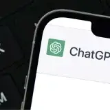 Falla en servidores de OpenAI provoca caída mundial de ChatGPT