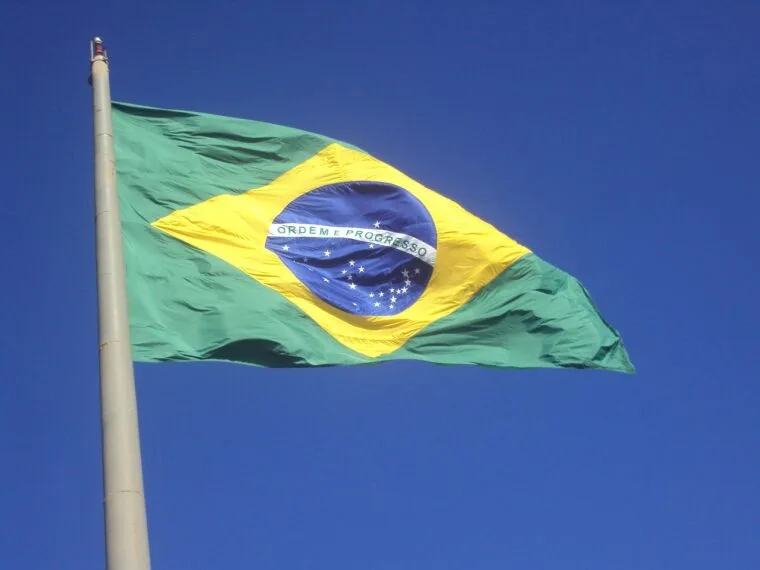 Cubanos superan por primera vez a venezolanos en solicitudes de refugio en Brasil