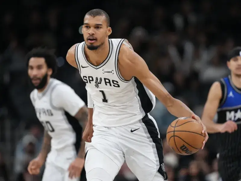 Wembanyama firma extensión de 25 % con los Spurs de San Antonio