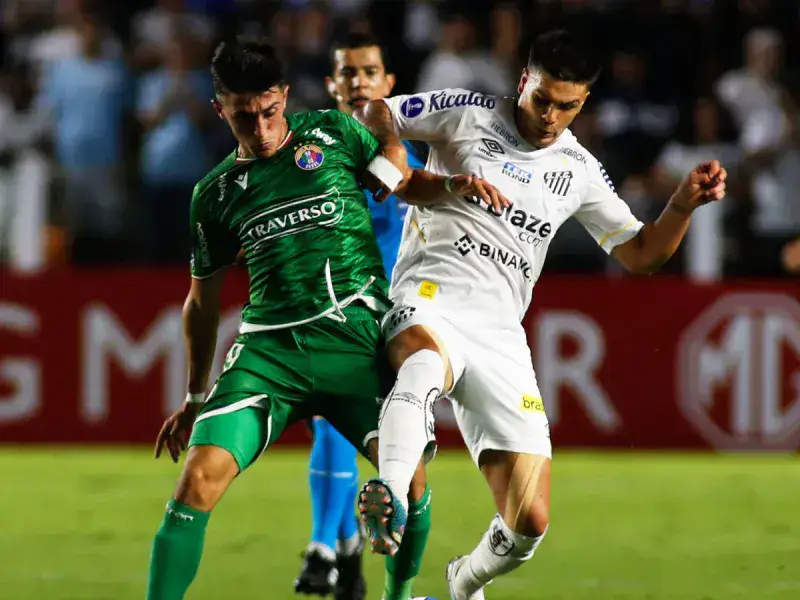 Santos firmó empate en Suramericano