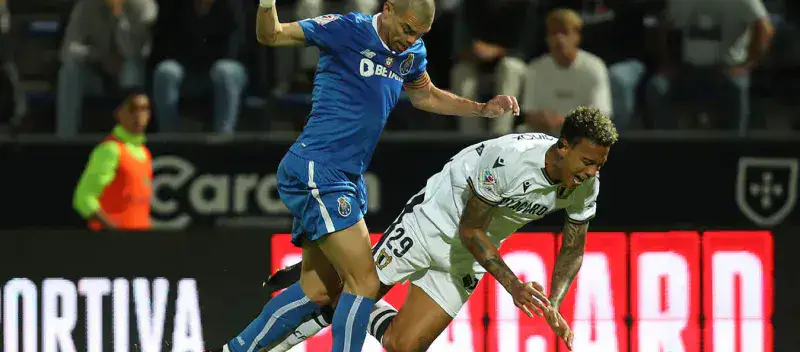 Famalicao de Cádiz cayó ante Porto en la ida de semifinales