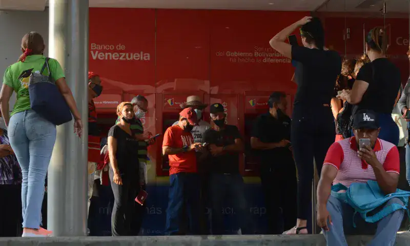 Delcy Rodríguez aclara que "aumento" solo será de $ 5 para pensionados