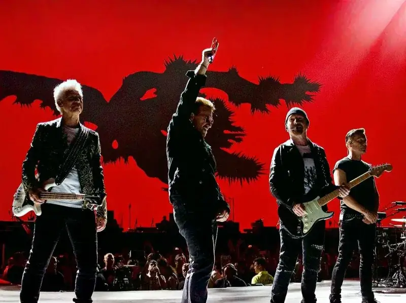 U2 lanza nuevo tema con estrofa en español