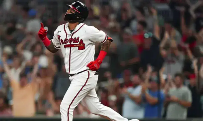 Orlando Arcia empuja la carrera ganadora de Atlanta ante San Diego