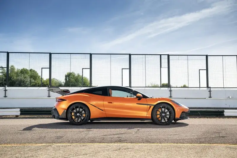 Denza Z: superdeportivo eléctrico de 1.604 CV