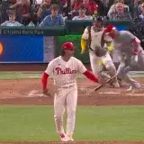 Jesús Luzardo iguala récord de Venezuela en su debut en Juego