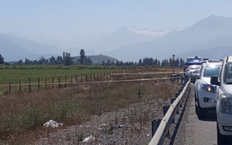 
			Hallan muertos a dos venezolanos en una autopista de Chile		