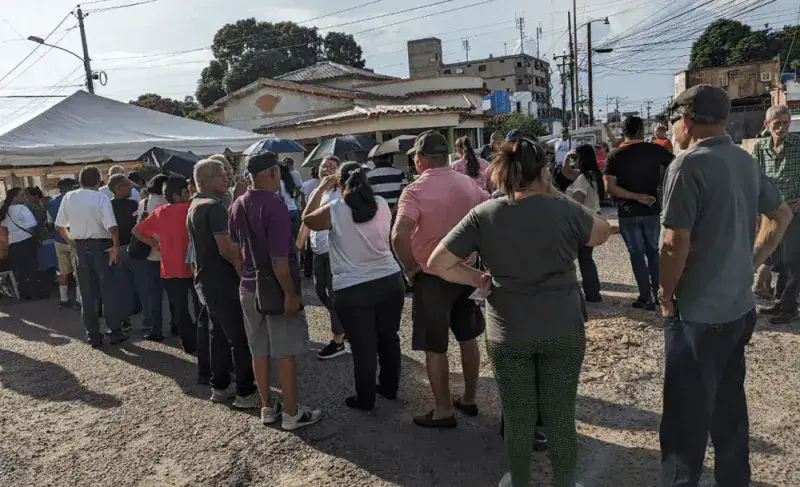 Abre y avanza la primaria sin problemas en Maracaibo y San Francisco