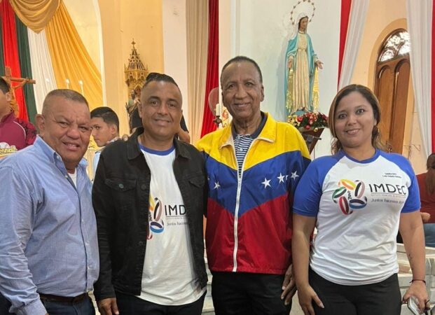 En Maracaibo: Directiva del Imdec presente en actos del día del deporte.