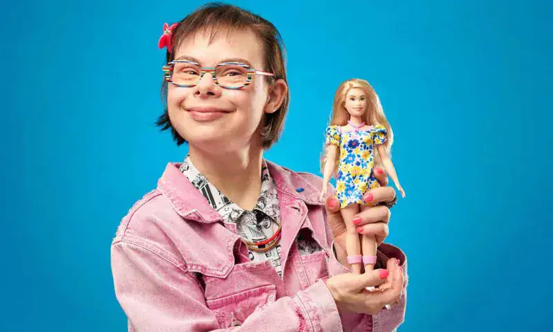 Mattel lanza al mercado su primera Barbie con síndrome de Down