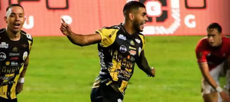 Deportivo Táchira rompió la racha de empates en el clásico