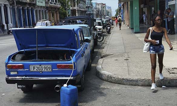 Crisis de combustible en Cuba afecta clases en 5 universidades