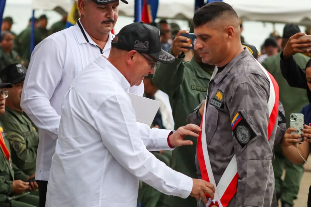 Zulia rindió honores a la Batalla Naval y a víctimas de sismos