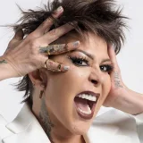 Alejandra Guzmán retoma su carrera con un regreso al rock