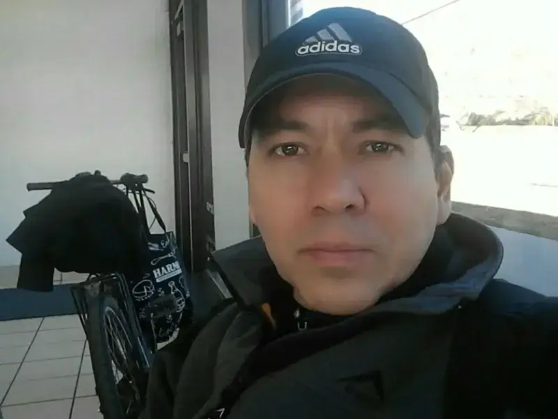 Detienen en Miami Beach al periodista Wilmer Solano