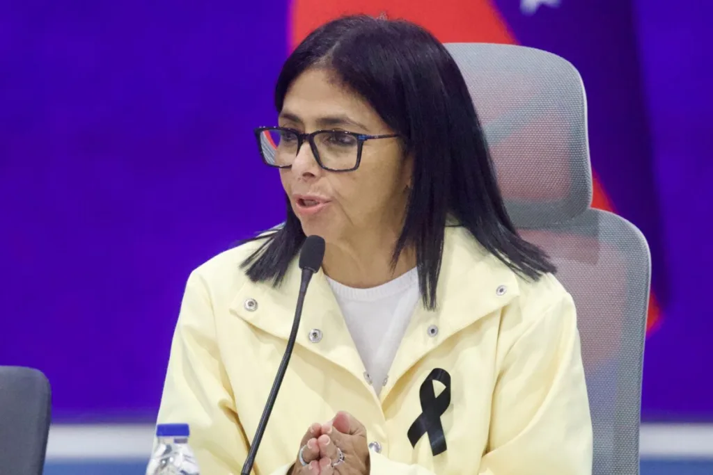 Trump dice que Venezuela avanza, pero aún no va a votar