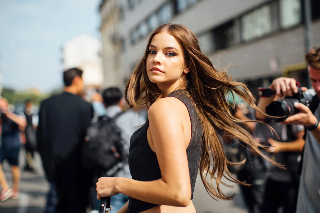 Cómo evitar que el tinte del cabello se arruine en verano