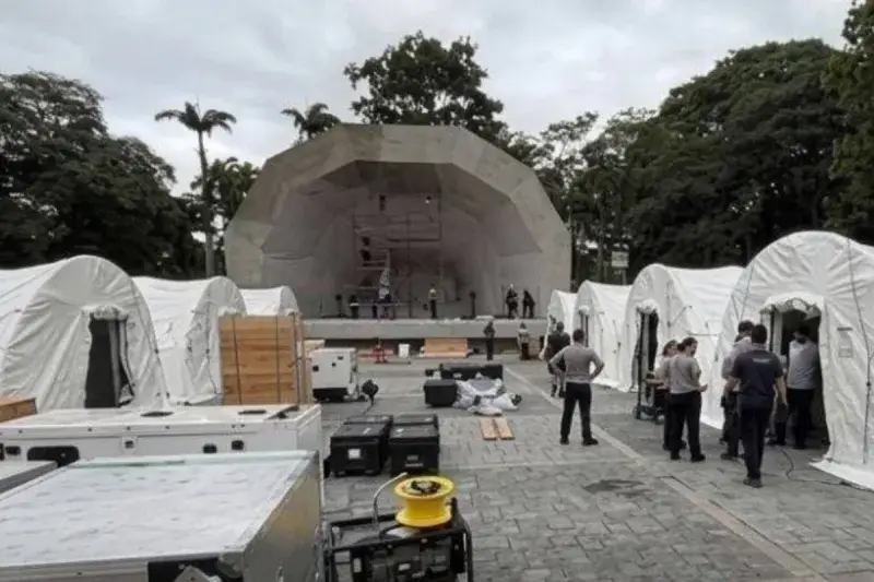 Hospital de campaña en el Parque del Este ya atiende a damnificados por los sismos