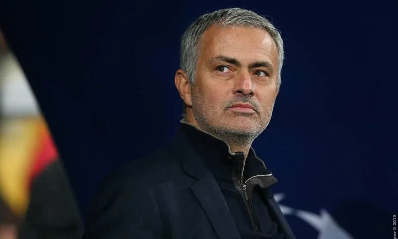 Real Madrid oficializa a José Mourinho como entrenador hasta 2029