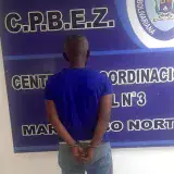 
			Policía salvó a sujeto que iba a ser linchado por abuso sexual a una menor		