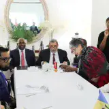 Irfaan Ali defiende ante Maduro licencias petroleras otorgadas en el Esequibo
