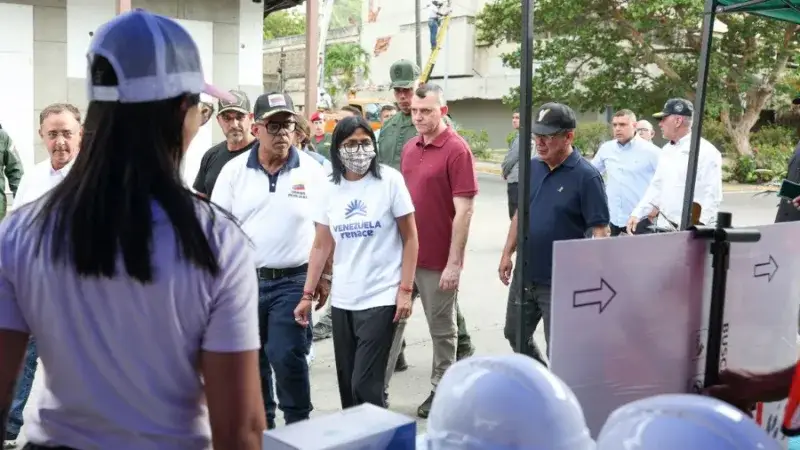 Delcy Rodríguez inicia obras de recuperación en Macuto