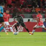 Internacional sacó tres puntos ante Metropolitanos