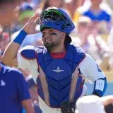 Alfonzo Jr. se estrenó en MLB entre duelo familiar
