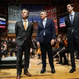 Oliver Blanco y John Barrett visitan El Sistema en Caracas