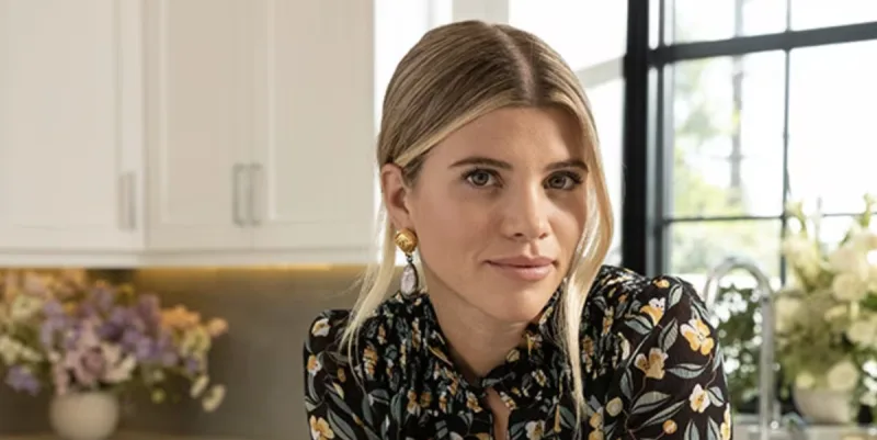 Sofia Richie Grainge Says Her Sister Nicole Is “Amazing Smelling”