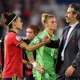 Destituyen al técnico de la selección femenina de España