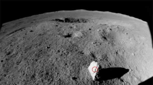 
			Científicos revelan el origen de la roca lunar		