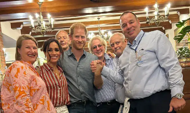 Harry celebra su cumpleaños 39 al mejor estilo del Oktoberfest
