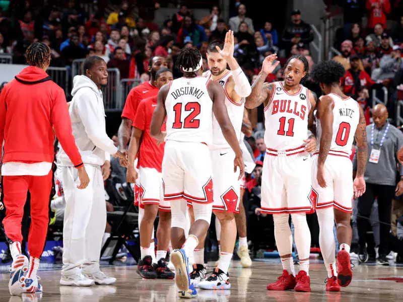 Bulls dejaron sin opciones a los Mavericks