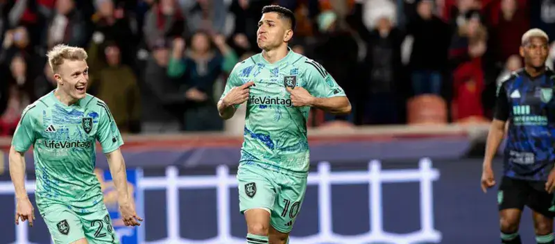 Savarino marcó por tercera fecha seguida en la MLS
