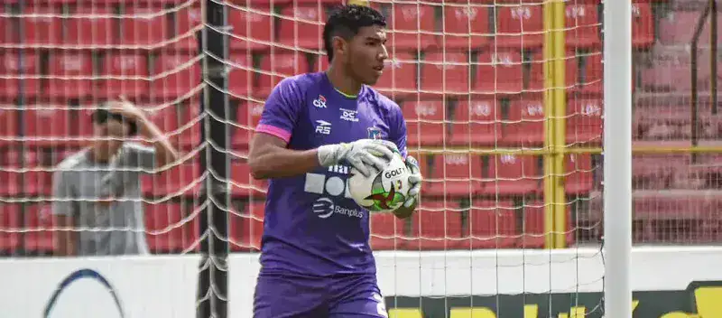 Orlando Mosquera jugará en el Maccabi Tel Aviv