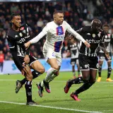 Mbappé acerca al PSG hacia el título
