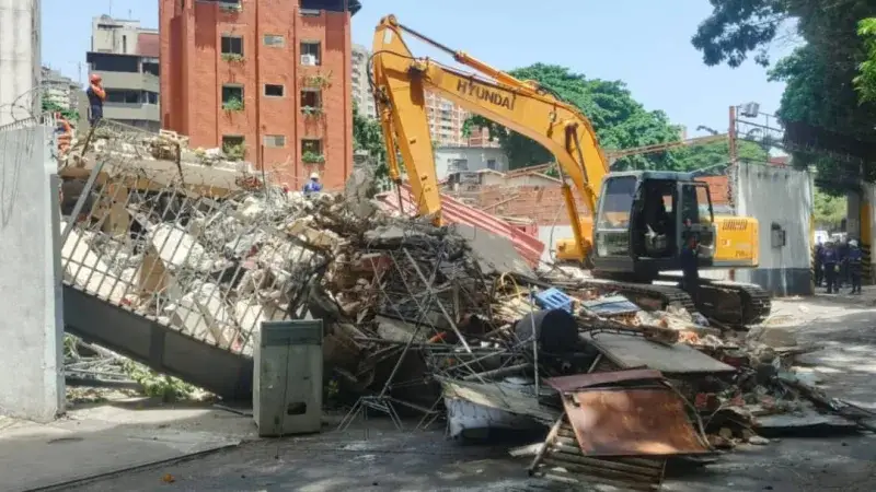 Trasladarán escombros de La Guaira a once vertederos designados