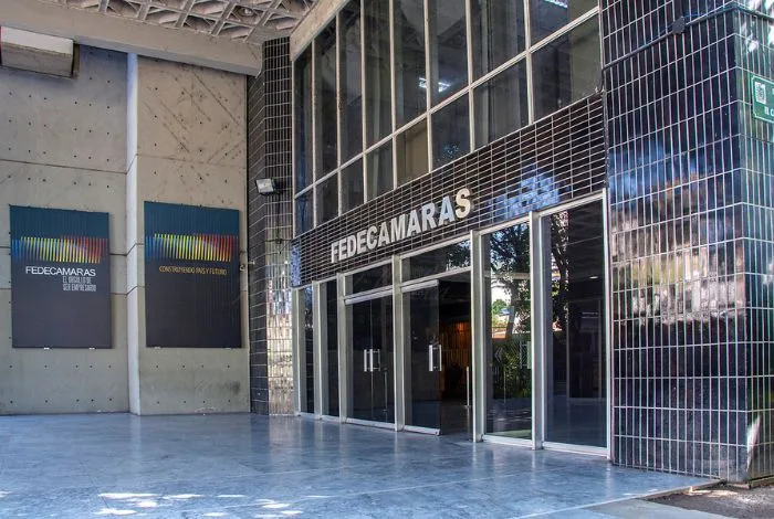 Sector privado arma red de acopio para apoyar a afectados por el sismo del 24 de junio