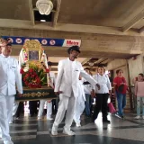 Usuarios y trabajadores del Metro de Maracaibo acompañaron a la Chinita