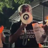 Familiares lograron abrazar a presos políticos en El Rodeo I tras meses de restricciones