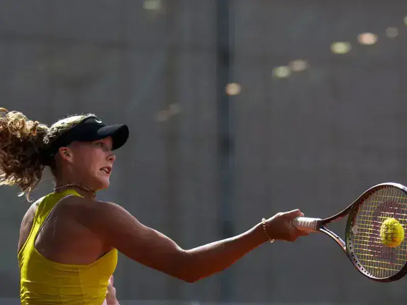 Mirra Andreeva avanzó a octavos del Madrid Open